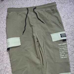 Rock Salt Cargo Flex Tech Pants Green Men Size Large
